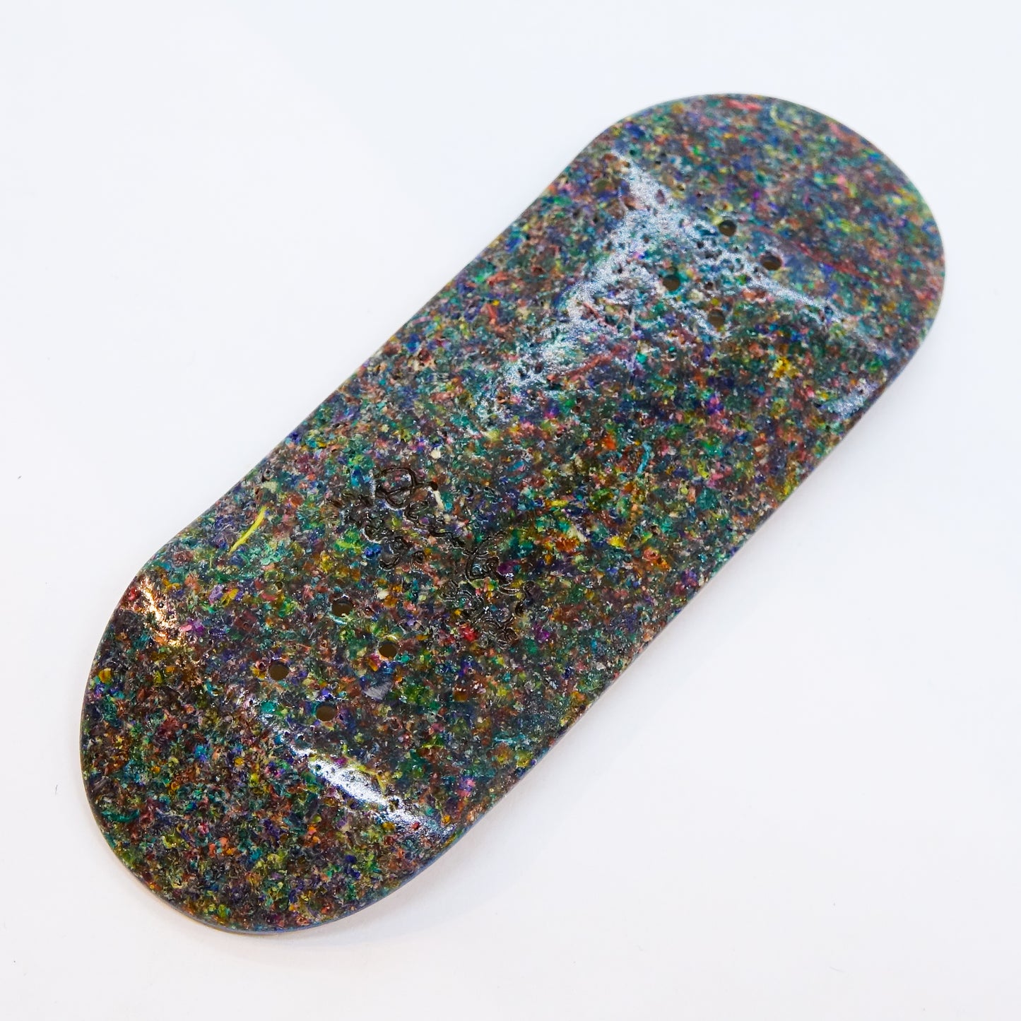 December Strange Boards - Recycled Fingerboards Resin Shavings - December Fingerboards
